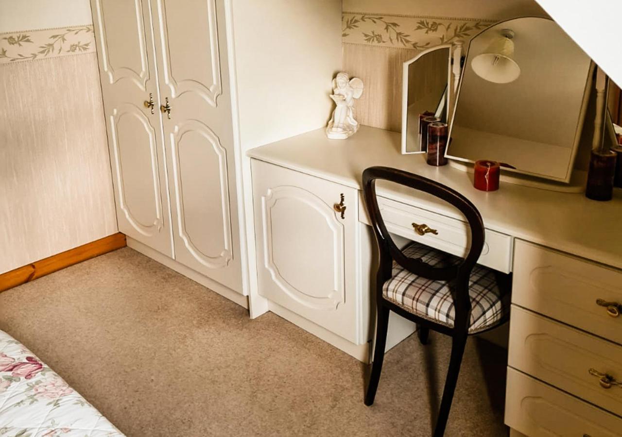 Moat Holiday Rental Lisnaskea Extérieur photo