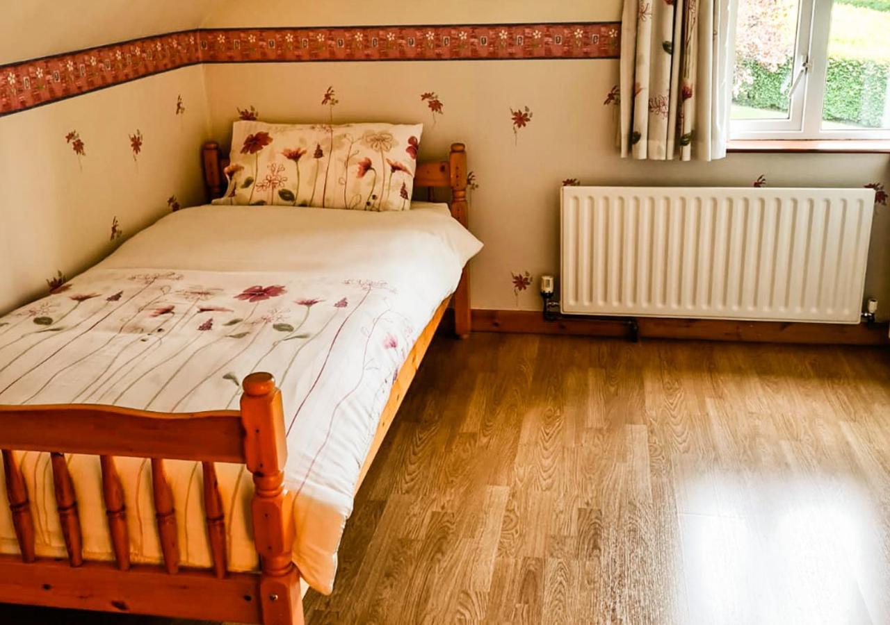 Moat Holiday Rental Lisnaskea Extérieur photo